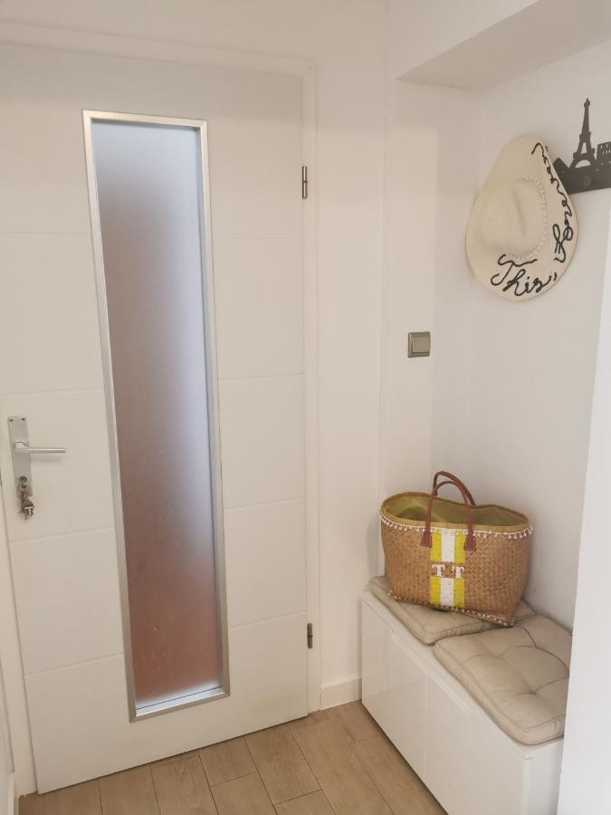 Kenzo Apartment Сень Екстер'єр фото