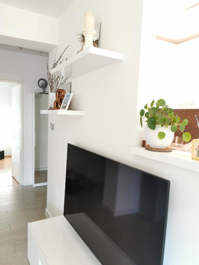 Kenzo Apartment Сень Екстер'єр фото